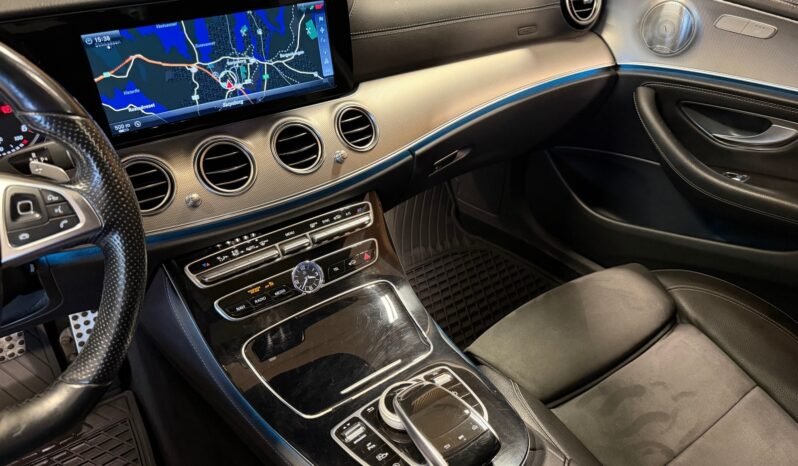 
								Mercedes-Benz Classe E E 220 d 194 ch — 2016 full									