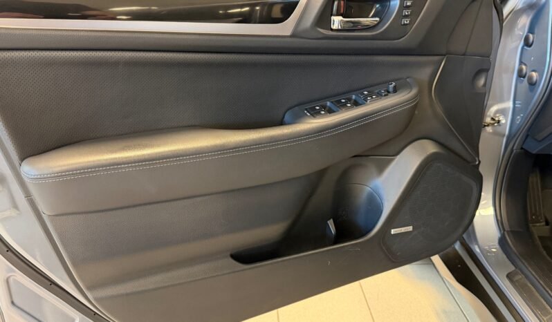 
								Subaru Outback 2.5i 175 ch Premium | Cuir | Toit ouvrant | Automatique | Navigation | AWD | Écran tactile full									