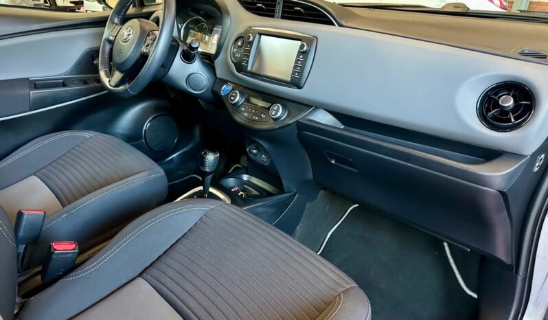 
								Toyota Yaris 1.5 Hybrid automatique de 2018 avec 105 000 km full									